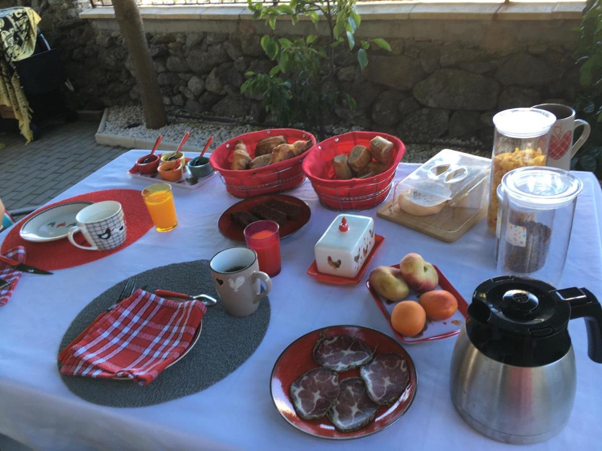 Casa Basgiu, Chambres Avec Balcon Et Table D'Hotes Zilia ภายนอก รูปภาพ